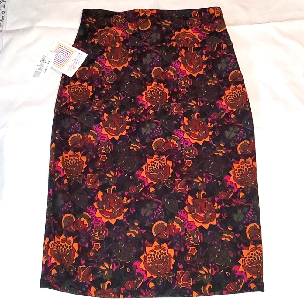 LulaRoe Cassie Floral Pencil Skirt (NWT) | XS